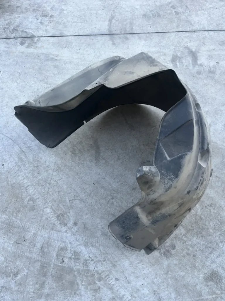 ΚΑΛΥΜΜΑ ΘΟΛΟΥ ΤΡΟΧΟΥ ΠΙΣΩ ΔΕΞΙΑ BMW ΣΕΙΡΑ 6 E63 E64 (ΚΩΔ. ΑΝΤΑΛ. 51717009718)