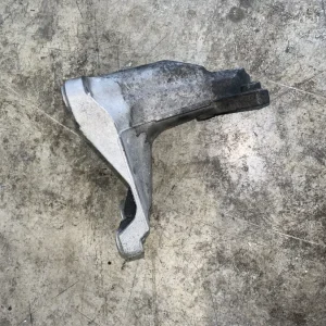 ΣΤΗΡΙΓΜΑ ΒΑΣΗΣ ΚΙΝΗΤΗΡΑ ΔΕΞΙΑ BMW ΣΕΙΡΑ 1, 2, 3, 4 (ΚΩΔ. ΑΝΤΑΛ. 22116788612)