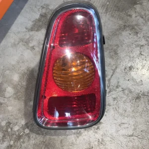 ΦΑΝΑΡΙ ΠΙΣΩ MINI R56 (ΚΩΔ. ΑΝΤΑΛ. 63216916395)