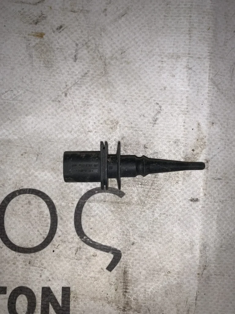 ΑΙΣΘΗΤΗΡΑΣ ΕΞΩΤΕΡΙΚΗΣ ΘΕΡΜΟΚΡΑΣΙΑΣ BMW ΣΕΙΡΑ 3, 5, 7 Ε46 Ε39 Χ3 Χ5 (ΚΩΔ. ΑΝΤΑΛ. 65816905050)