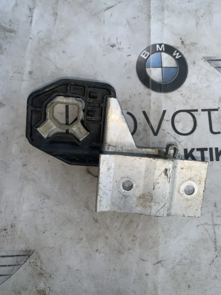 ΣΤΗΡΙΓΜΑ ΜΟΝΑΔΑΣ ΚΑΛΟΡΙΦΕΡ ΑΡΙΣΤΕΡΑ BMW ΣΕΙΡΑ 1, 2, 3, 4 i3 i8 F20 F21 F22 F23 F30 F31 F34 GT F36 GC (ΚΩΔ. ΑΝΤΑΛ. 8620732)