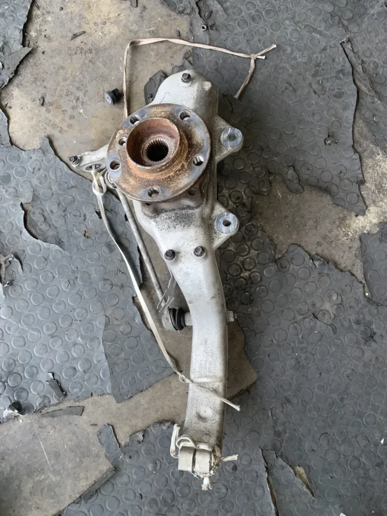 ΑΚΡΑΞΟΝΙΟ ΕΜΠΡΟΣ ΔΕΞΙ BMW X5 E70 X6 E71 (ΚΩΔ. ΑΝΤΑΛ. 31216773784)