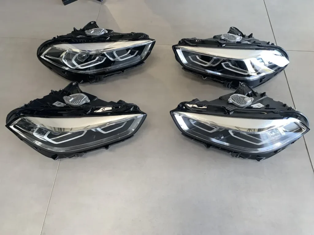 ΦΑΝΑΡΙΑ ΕΜΠΡΟΣ LED BMW ΣΕΙΡΑ 1 F40 (ΚΩΔ. ΑΝΤΑΛ. 63115A1E058 - 63115A1E057)