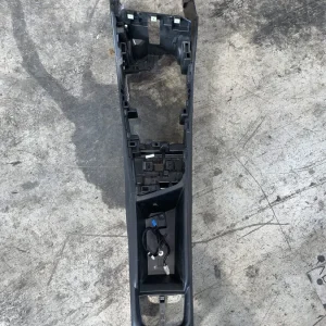 ΚΕΝΤΡΙΚΗ ΚΟΝΣΟΛΑ BMW X1 F48 X2 F39 (ΚΩΔ. ΑΝΤΑΛ. 5367150)