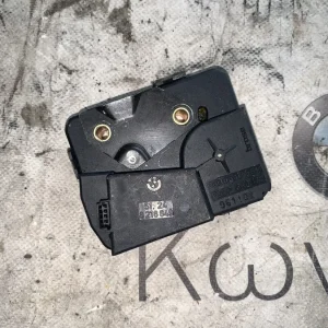 ΚΛΕΙΔΑΡΙΑ ΠΙΣΩ ΚΑΠΟ ΕΠΑΝΩ BMW ΣΕΙΡΑ 3, 5 E91 E61 (ΚΩΔ. ΑΝΤΑΛ. 51248218849)