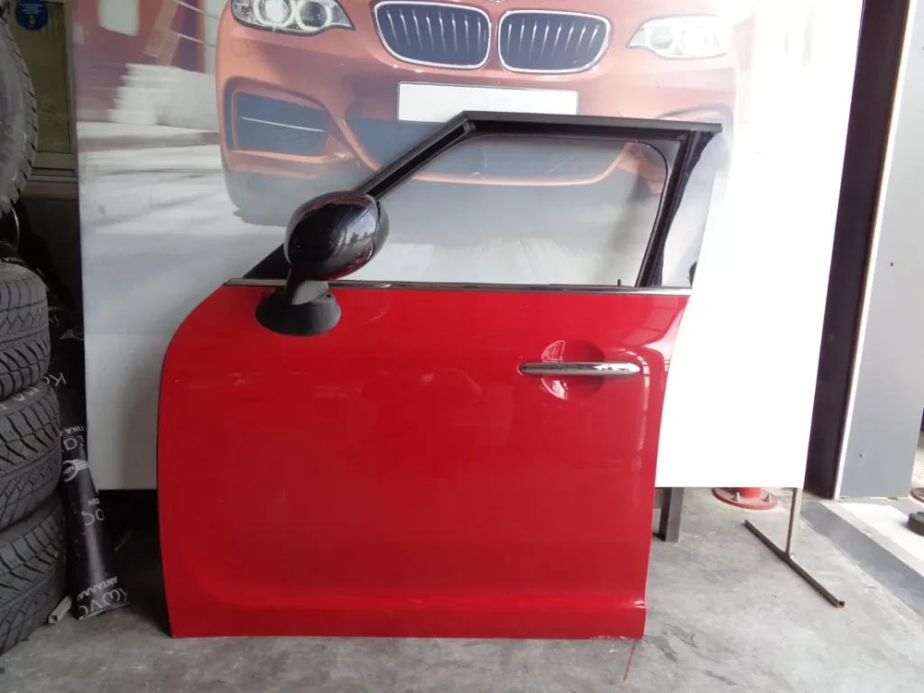 ΠΟΡΤΑ ΕΜΠΡΟΣ ΑΡΙΣΤΕΡΗ (FRONT DOOR LEFT) ΚΟΜΠΛΕ MINI F60 COUNTRYMAN