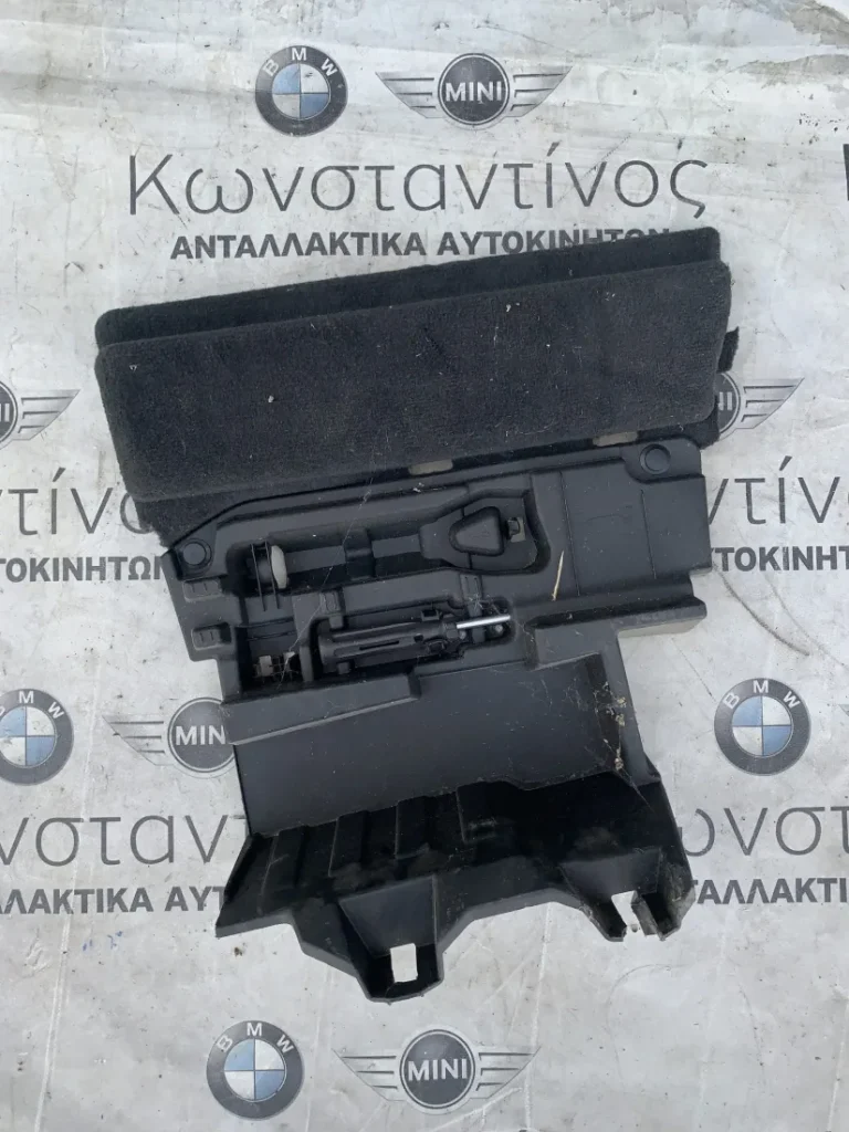 ΔΙΑΚΟΣΜΗΤΙΚΟ ΚΑΛΥΜΜΑ ΠΟΡΤ ΜΠΑΓΚΑΖ BMW ΣΕΙΡΑ 4 F32 F33 F36 GC (ΚΩΔ. ΑΝΤΑΛ. 51477361781)