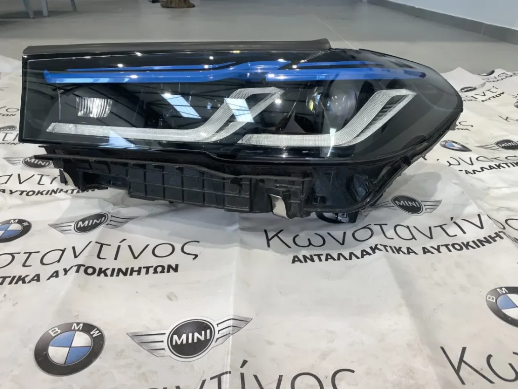 Φανάρι αριστερό εμπρός laser black shadow BMW G30 LCI (8082661)
