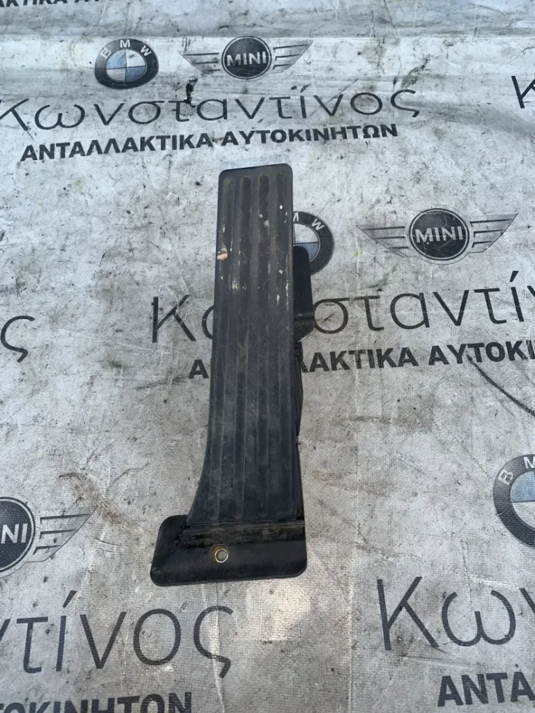 ΠΕΝΤΑΛ ΓΚΑΖΙΟΥ BMW ΣΕΙΡΑ 3 F30 F31 (ΚΩΔ. ΑΝΤΑΛ. 35426789528)