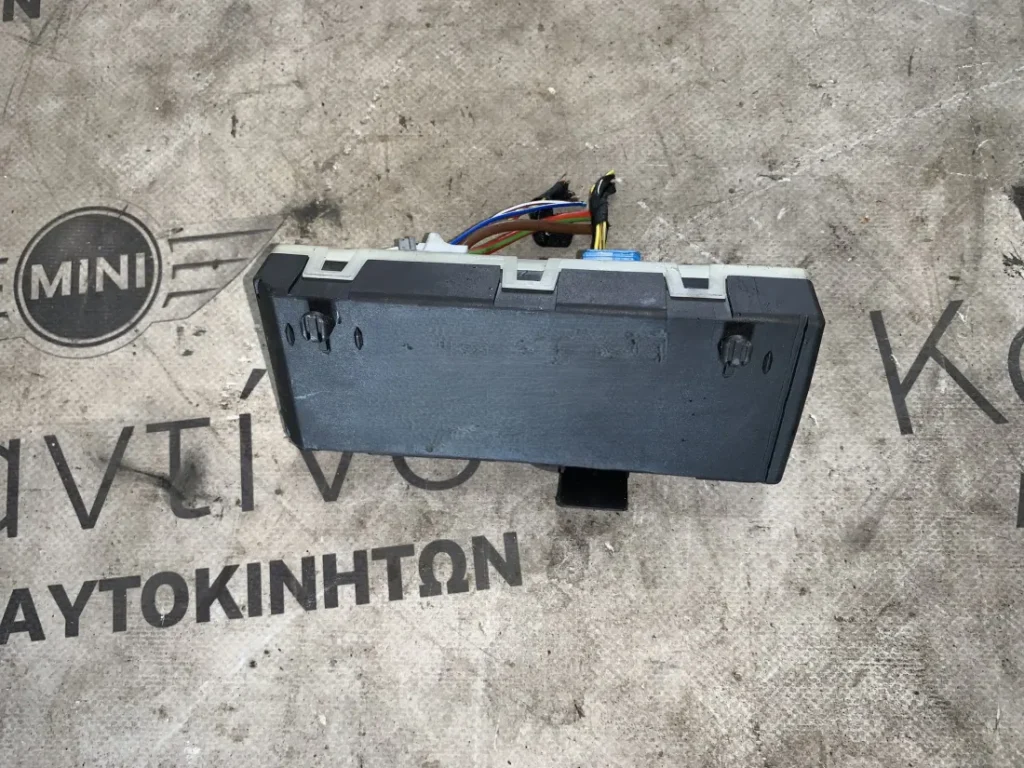 ΜΟΝΑΔΑ ΕΛΕΓΧΟΥ ΠΟΡΤ ΜΠΑΓΚΑΖ BMW X1 F48 F49 X2 F39 (ΚΩΔ. ΑΝΤΑΛ. 61359852926)