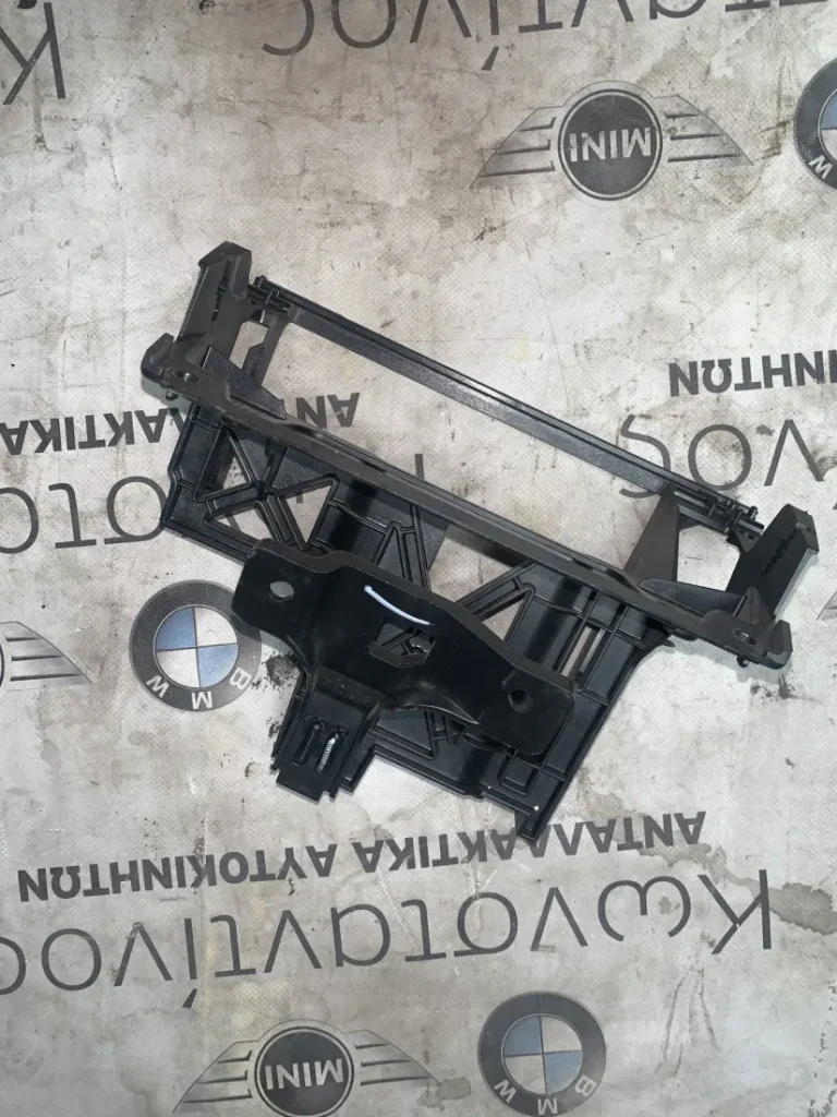 ΒΑΣΗ / ΣΤΗΡΙΓΜΑ ΜΟΝΑΔΑΣ ΡΑΔΙΟΦΩΝΟΥ BMW ΣΕΙΡΑ 3 Ε90 Ε91 Ε92 Ε93 (ΚΩΔ. ΑΝΤΑΛ. 51457075394)