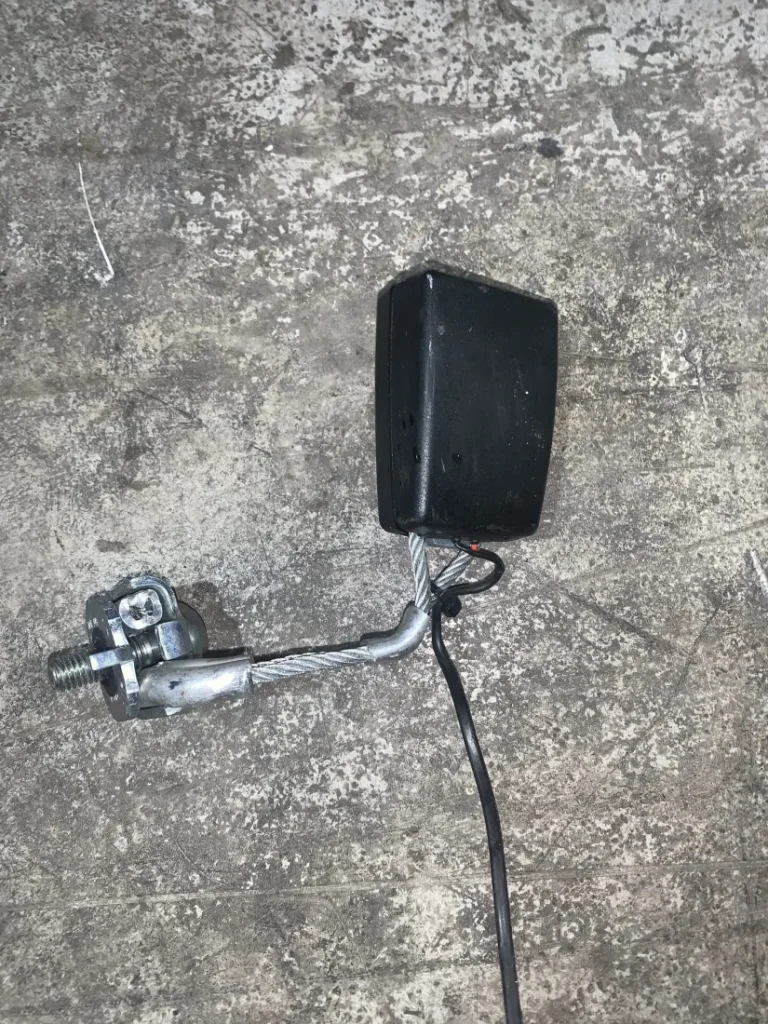 ΠΡΟΕΝΤΑΤΗΡΑΣ ΖΩΝΗΣ ΑΣΦΑΛΕΙΑΣ ΠΙΣΩ ΔΕΞΙΑ BMW ΣΕΙΡΑ 5 F10 F11 (ΚΩΔ. ΑΝΤΑΛ. 7243273)