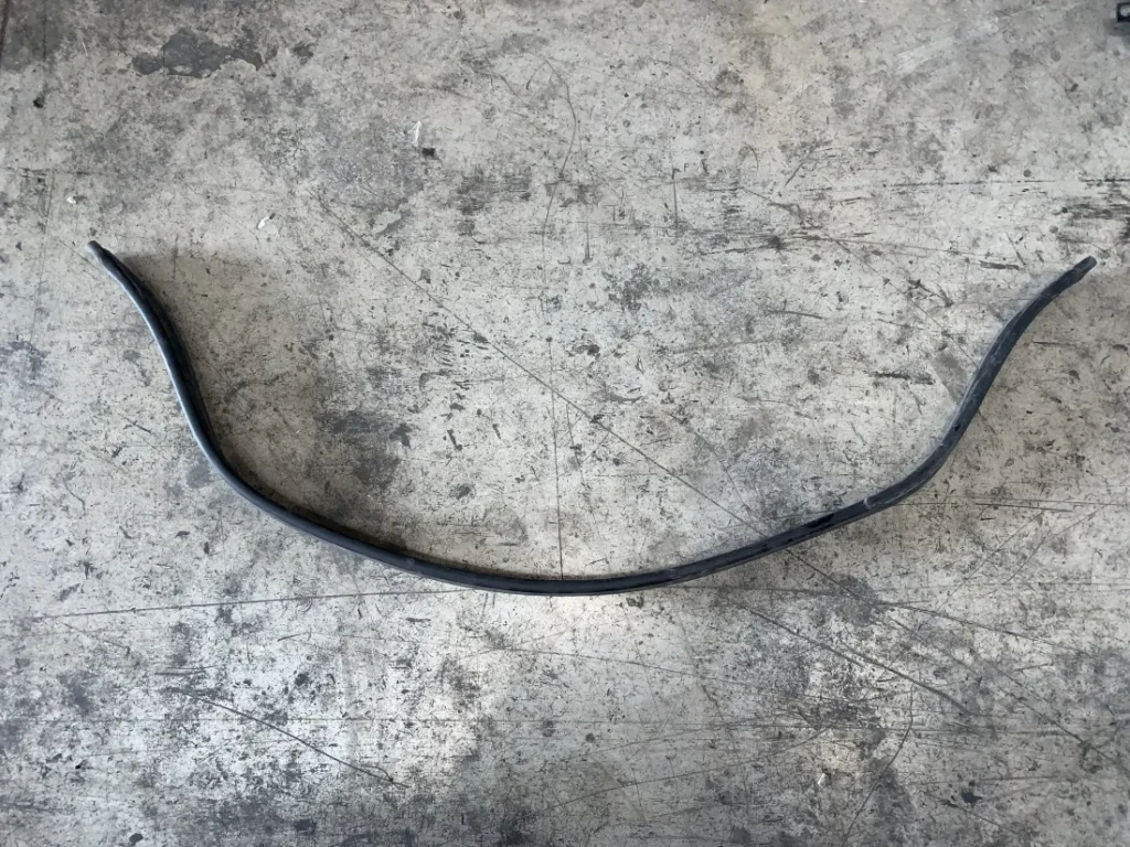 ΜΟΝΩΤΙΚΟ ΥΛΙΚΟ ΚΑΠΟΥ BMW X1 F48 F49 X2 F39 (ΚΩΔ. ΑΝΤΑΛ. 51767329397)