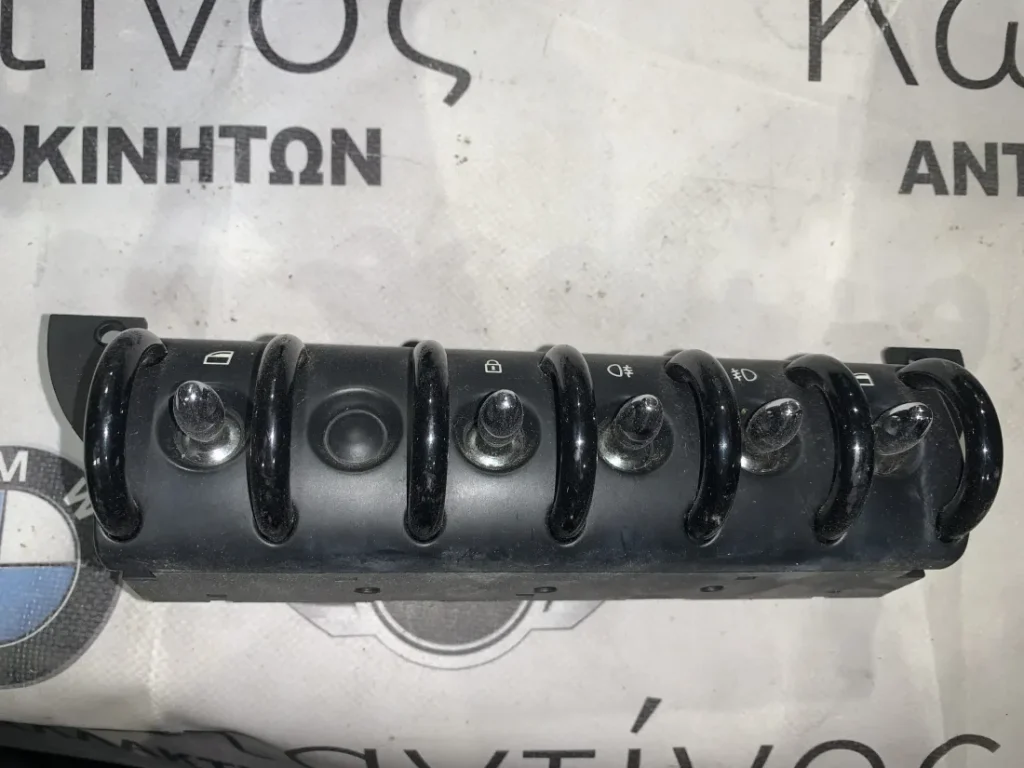 ΚΕΝΤΡΙΚΗ ΚΟΝΣΟΛΑ MINI COOPER ONE/S (61316958029)