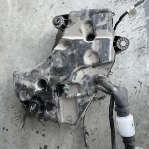 ΔΟΧΕΙΟ - ΔΕΞΑΜΕΝΗ ADBLUE BMW X3 G01 X4 G02 (ΚΩΔ. ΑΝΤΑΛ. 7405816)