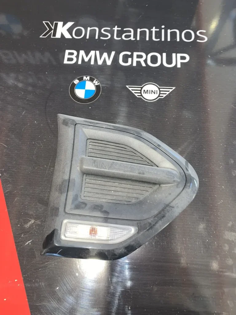 ΛΩΡΙΔΑ ΚΑΛΥΨΗΣ ΠΛΕΥΡΙΚΟ ΦΛΑΣ ΔΕΞΙΑ MINI COUNTRYMAN F60 (ΚΩΔ. ΑΝΤΑΛ. 7414090 - 7414094)