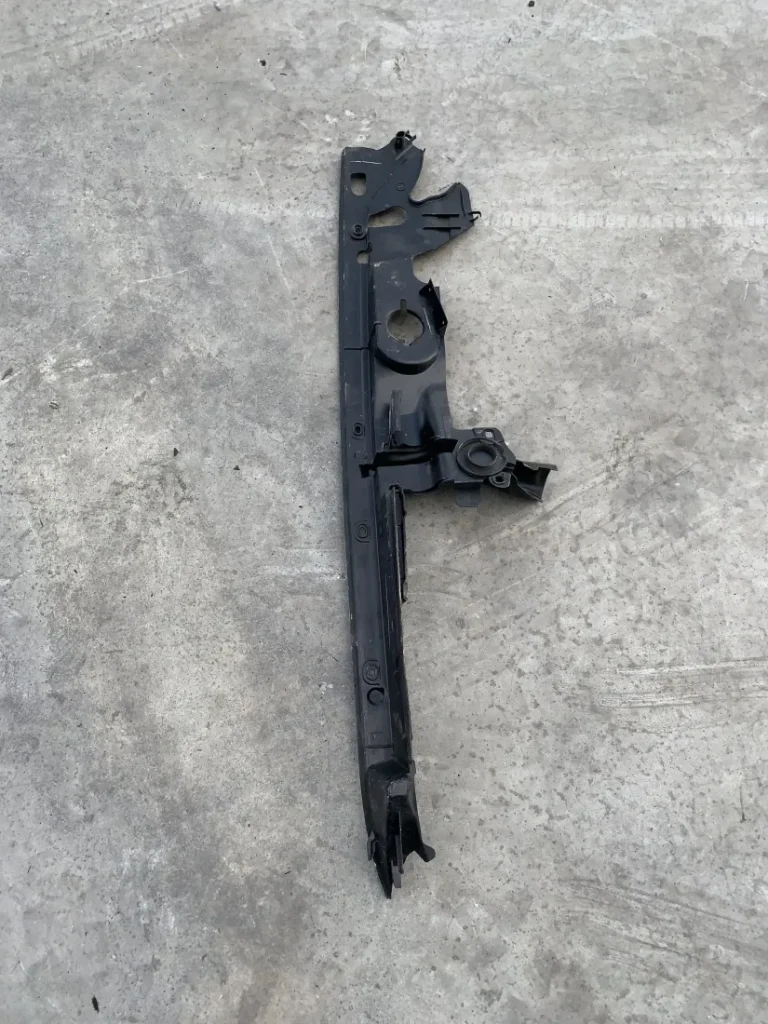 ΛΑΣΤΙΧΟ ΣΤΕΓΑΝΟΠΟΙΗΣΗΣ ΦΤΕΡΟΥ ΔΕΞΙΑ BMW X3 G01 G08 iX3 G08 X4 G02 (ΚΩΔ. ΑΝΤΑΛ. 51767397492)