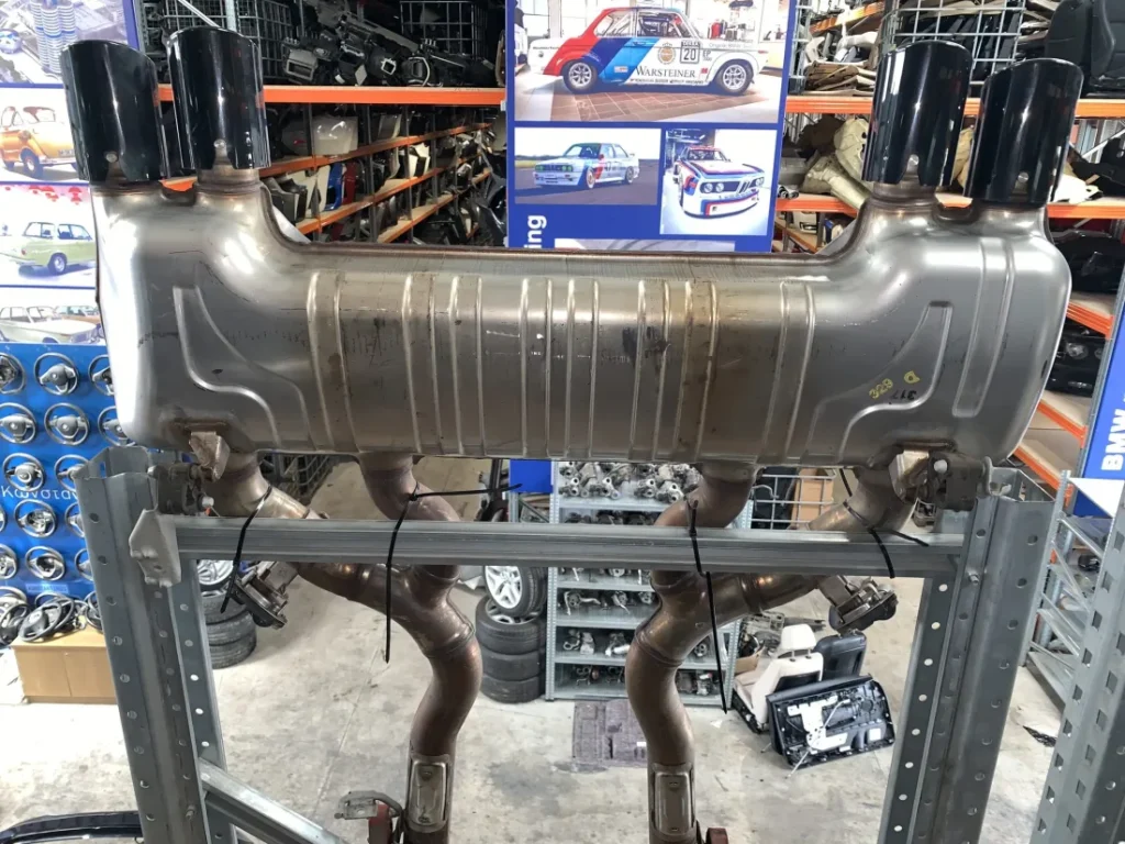 ΣΙΓΑΣΤΗΡΑΣ - ΕΞΑΤΜΙΣΗ BMW M2 F87 M3 F80 M4 F82 (ΚΩΔ. ΑΝΤΑΛ. 112181650095)