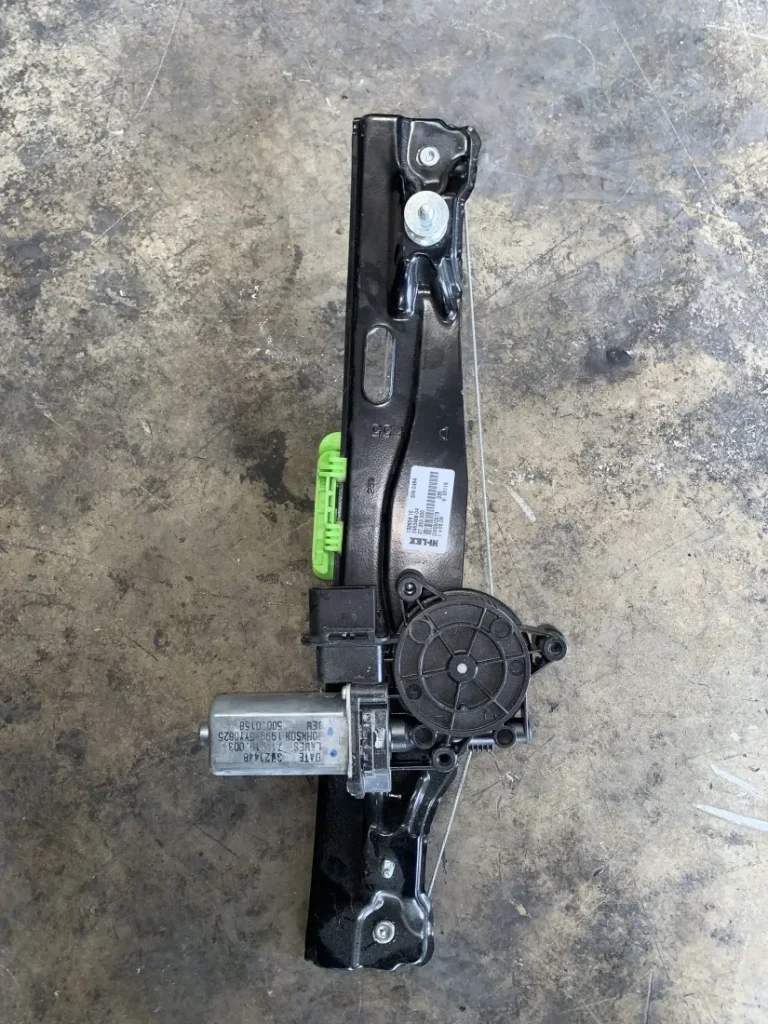 ΑΝΕΒΑΤΟΡΙ - ΓΡΥΛΟΣ ΕΜΠΡΟΣ ΔΕΞΙ MINI COOPER F55 (ΚΩΔ. ΑΝΤΑΛ. 7463498)