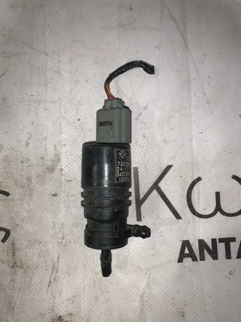 ΑΝΤΛΙΑ ΠΛΥΣΤΙΚΗΣ / ΔΟΧΕΙΟ ΥΓΡΟΥ BMW ΣΕΙΡΑ 1, 2, 3, 4, 5, 6, 7, 8, Χ1 (ΚΩΔ. ΑΝΤΑΛ. 67127302589)