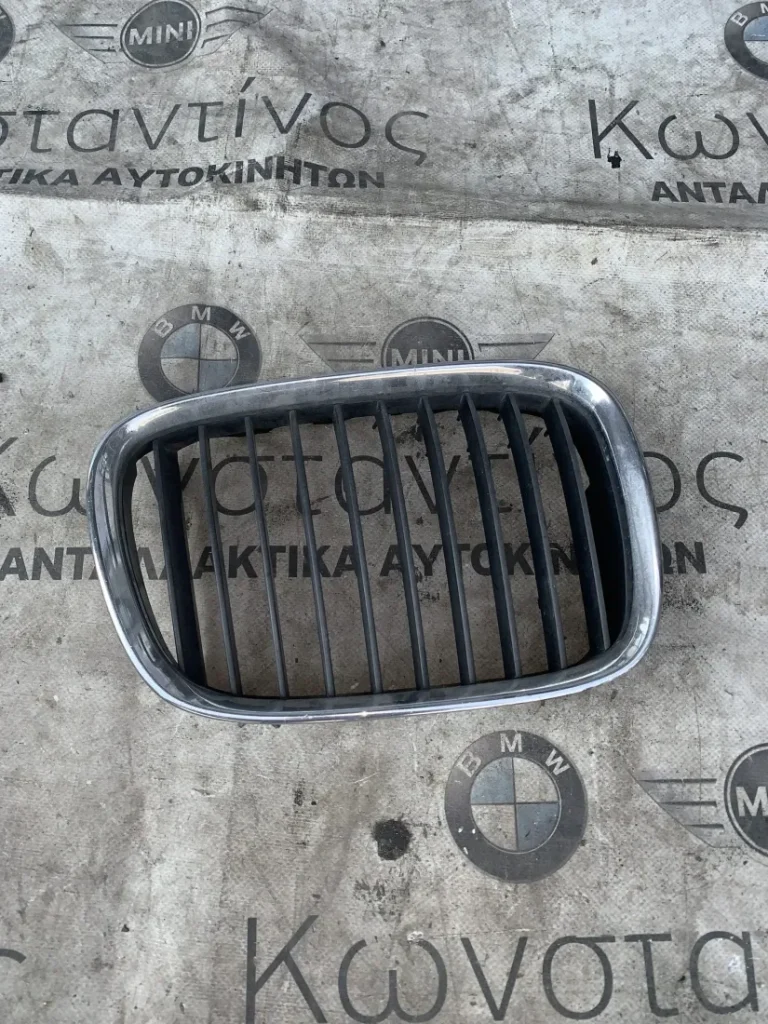 ΔΙΑΚΟΣΜΗΤΙΚΗ ΣΧΑΡΑ ΔΕΞΙΑ - ΚΑΡΔΙΑ BMW ΣΕΙΡΑ 5 E39 (ΚΩΔ. ΑΝΤΑΛ. 8184532 - 8159316)