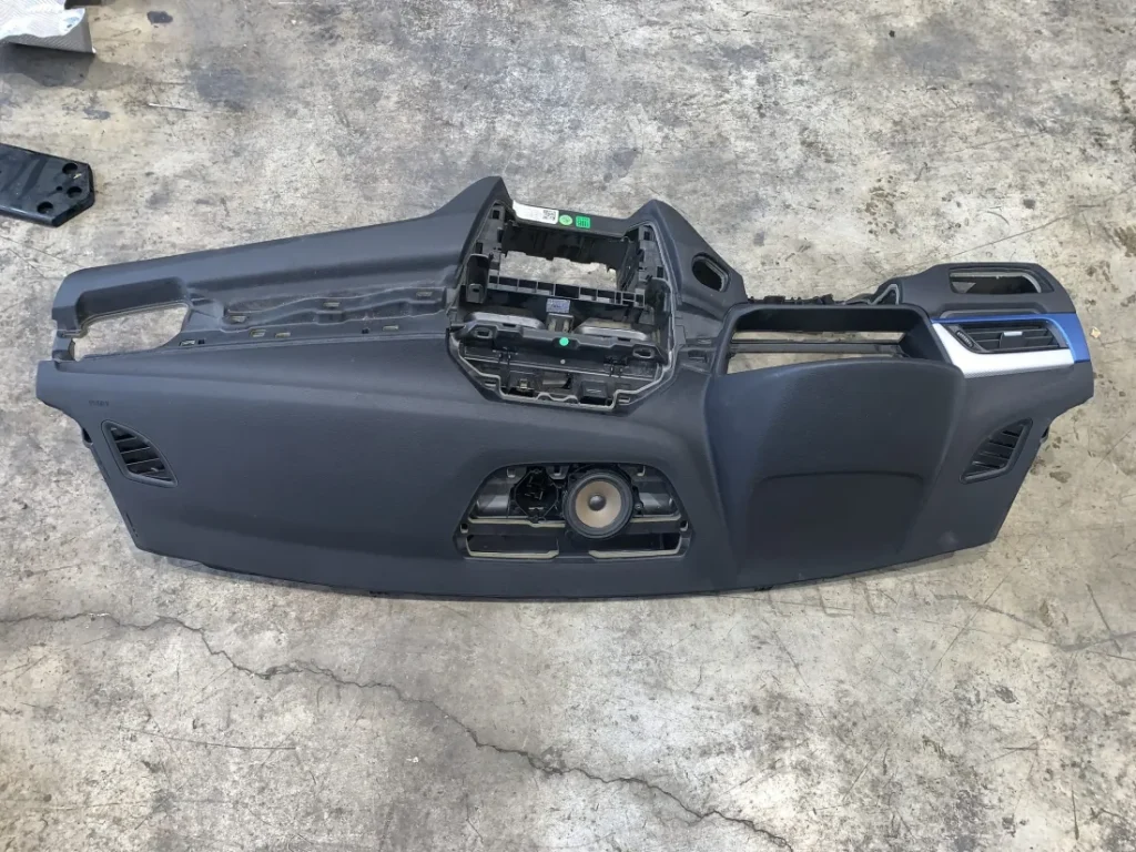 ΤΑΜΠΛΟ - DASHBOARD BMW X1 F48 X2 F39 (ΚΩΔ. ΑΝΤΑΛ. 9332741)