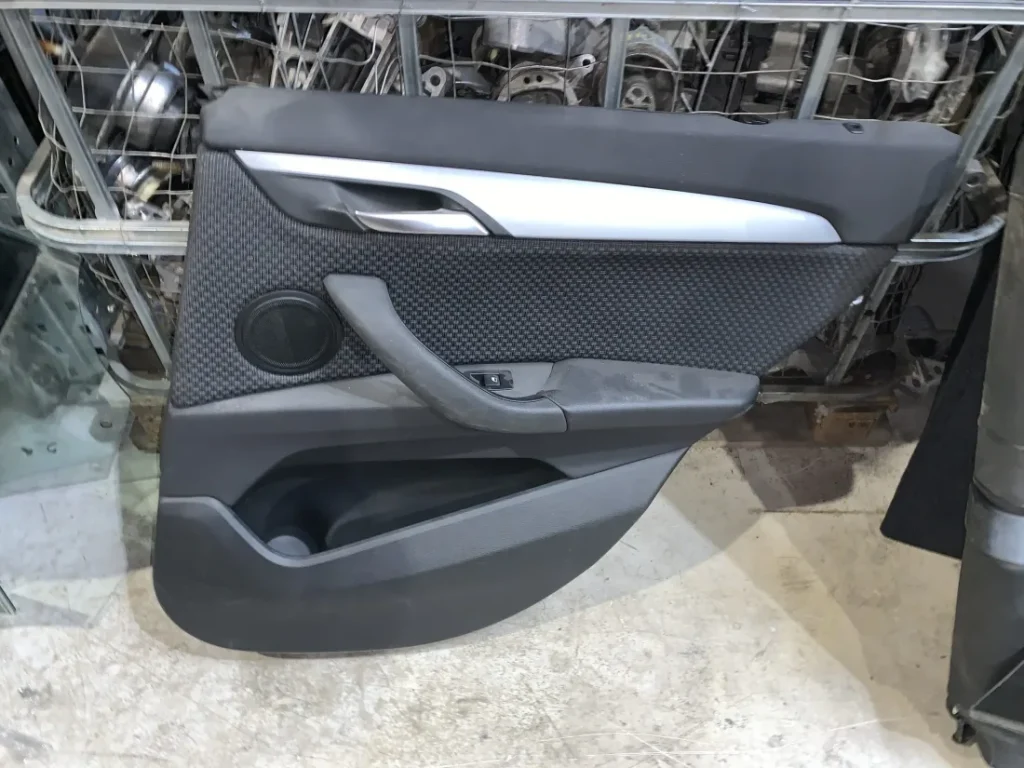 ΕΠΕΝΔΥΣΗ - ΤΑΠΕΤΣΑΡΙΑ ΕΜΠΡΟΣ ΔΕΞΙΑ BMW X1 F48