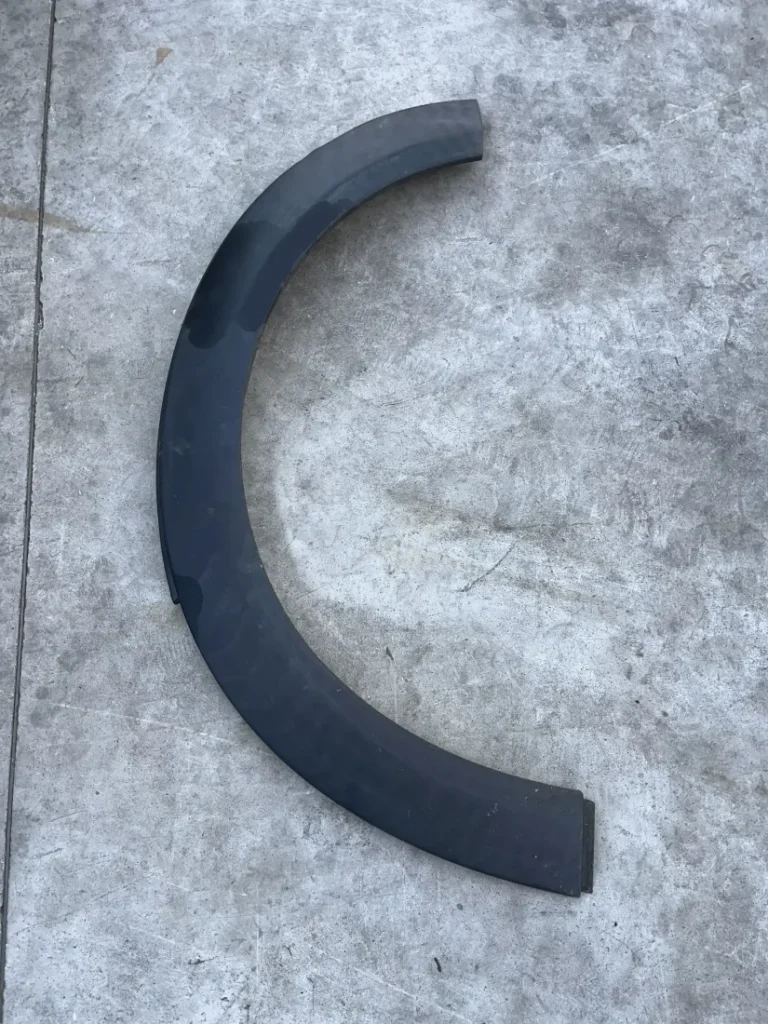 ΦΡΥΔΑΚΙ ΦΤΕΡΟΥ - ΚΑΛΥΜΜΑ ΘΟΛΟΥ ΕΜΠΡΟΣ ΔΕΞΙΑ MINI R55 R56 R57 R58 R59 (ΚΩΔ. ΑΝΤΑΛ. 2757210)