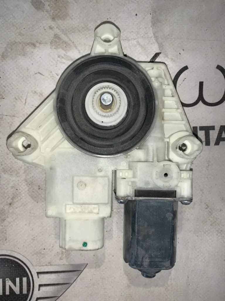 ΜΟΤΕΡ ΠΑΡΑΘΥΡΟΥ BMW F90 M5 G30-G31 G11-G12 (7455082)