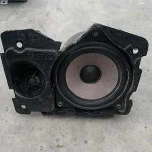 ΚΟΥΤΙ ΗΧΕΙΟΥ ΔΕΞΙΑ BMW ΣΕΙΡΑ 7 Ε65 E66 (6907644)