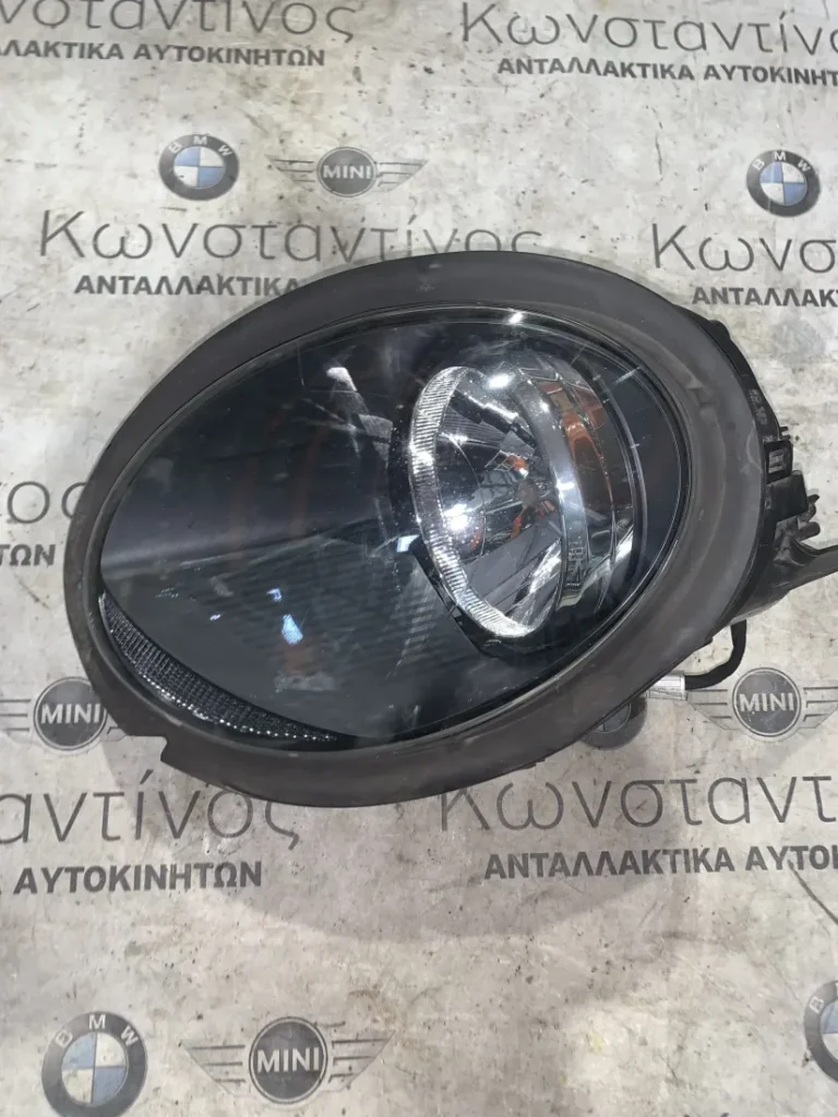 ΦΑΝΑΡΙ ΕΜΠΡΟΣ ΑΡΙΣΤΕΡΑ ΜΕ ΛΕΥΚΟ ΦΛΑΣ MINI F54 F55 F56 F57 (ΚΩΔ. ΑΝΤΑΛ. 63117433791)