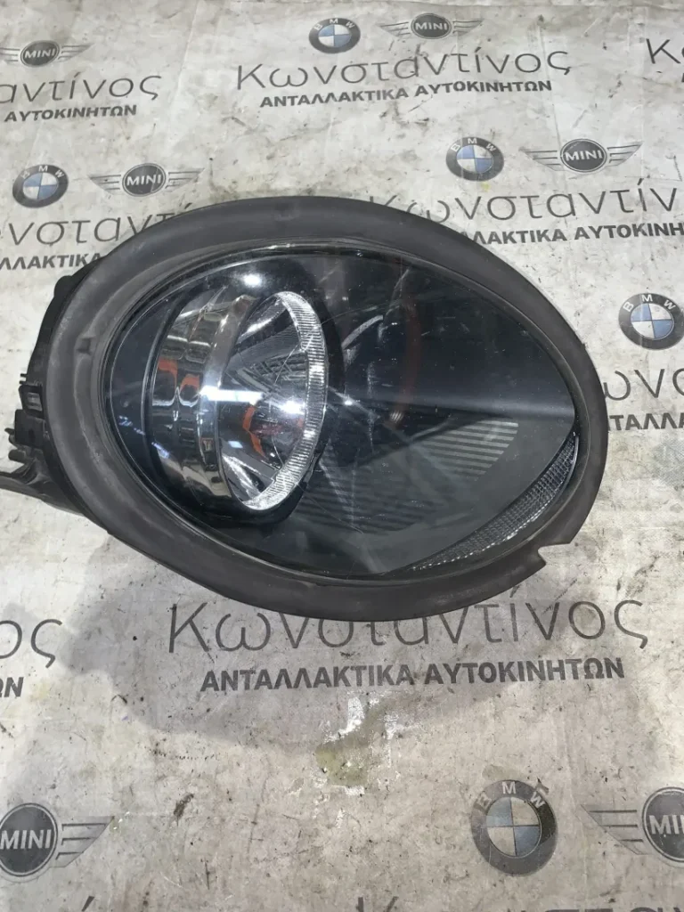 ΦΑΝΑΡΙ ΕΜΠΡΟΣ ΔΕΞΙΑ ΜΕ ΛΕΥΚΟ ΦΛΑΣ MINI F54 F55 F56 F57 (ΚΩΔ. ΑΝΤΑΛ. 63117433792)