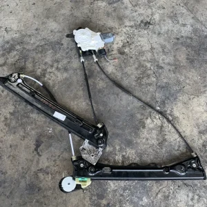 ΑΝΕΒΑΤΟΡΙ - ΓΡΥΛΟΣ ΠΑΡΑΘΥΡΟΥ ΕΜΠΡΟΣ ΔΕΞΙ BMW ΣΕΙΡΑ 4 F36 GRAN COUPE (ΚΩΔ. ΑΝΤΑΛ. 7326328)