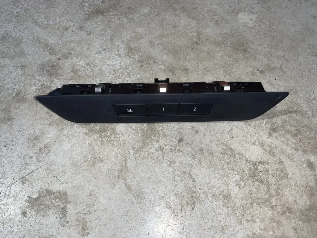 ΜΟΝΑΔΑ ΧΕΙΡΙΣΜΟΥ ΛΕΙΤΟΥΡΓΙΑΣ ΚΑΘΙΣΜΑΤΟΣ ΑΡΙΣΤΕΡΑ BMW ΣΕΙΡΑ 5, 6 G30 G31 M5 F90 G32 GT (ΚΩΔ. ΑΝΤΑΛ. 6826746)