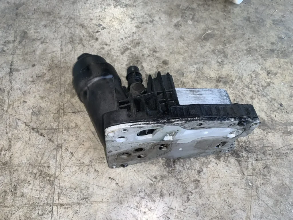 ΨΥΓΕΙΟ ΛΑΔΙΟΥ - ΕΝΑΛΛΑΚΤΗΣ ΘΕΡΜΟΤΗΤΑΣ BMW ΣΕΙΡΑ 1, 2, 3, 4, 5 (ΚΩΔ. ΑΝΤΑΛ. 8507626)