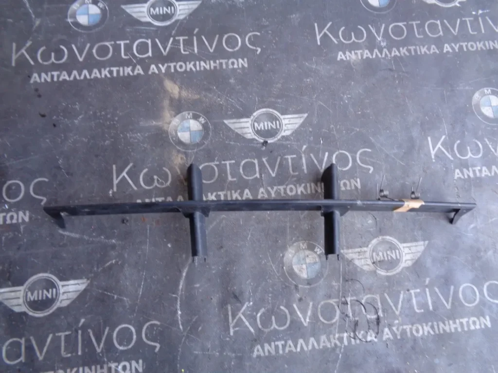 ΣΧΑΡΑ-ΣΙΤΑ ΠΡΟΦΥΛΑΚΤΗΡΑ ΜΕΣΑΙΑ BMW E60 (ΚΩΔ. ΑΝΤΑΛ.: 7033702 )