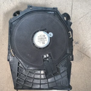 ΚΕΝΤΡΙΚΟ ΗΧΕΙΟ ΧΑΜΗΛΩΝ ΣΥΧΝΟΤΗΤΩΝ BMW ΣΕΙΡΑ 1, 3 E81 E82 E87 E88 E90 E91 E92 E93 X1 E84 (ΚΩΔ. ΑΝΤΑΛ. 65139204785)