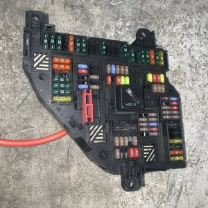 ΑΣΦΑΛΕΙΟΘΗΚΗ BMW ΣΕΙΡΑ 5 F10 F11 F07 GT (ΚΩΔ. ΑΝΤΑΛ. 9252813)