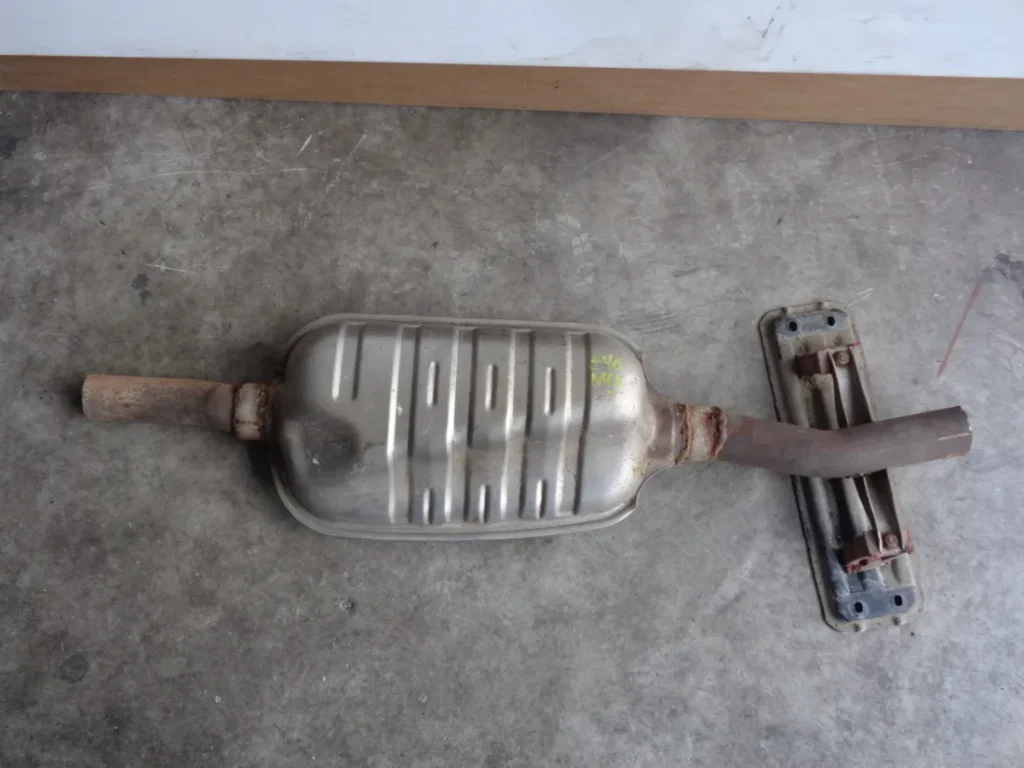 ΜΕΣΑΙΟ ΚΑΖΑΝΑΚΙ BMW E46 ΣΕΙΡΑ 3