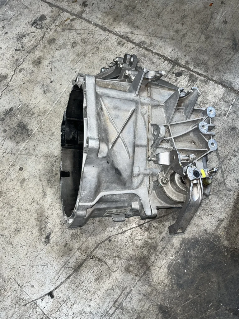 ΣΑΣΜΑΝ ΧΕΙΡΟΚΙΝΗΤΟ 6 ΤΑΧΥΤΗΤΩΝ MINI COOPER F55 F56 F57 LCI