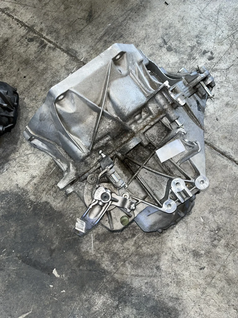 ΣΑΣΜΑΝ ΧΕΙΡΟΚΙΝΗΤΟ 6 ΤΑΧΥΤΗΤΩΝ BMW ΣΕΙΡΑ 2 F45 A.T. F46 G.T. X1 F48 X2 F39 MINI F54 F55 F56 F57 F60