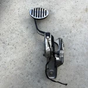 ΠΕΝΤΑΛ ΓΚΑΖΙΟΥ ΗΛΕΚΤΡΟΝΙΚΟ BMW SERIES 1, 3 E87 E90 E92 X1 E84 X5 E70