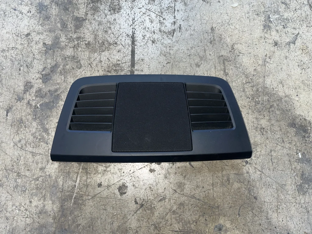 ΚΑΛΥΜΜΑ ΤΑΜΠΛΟY ΚΕΝΤΡΙΚΟ ΕΠΑΝΩ ΣΕΙΡΑ 3 E90 E91 E92 E93 LCI