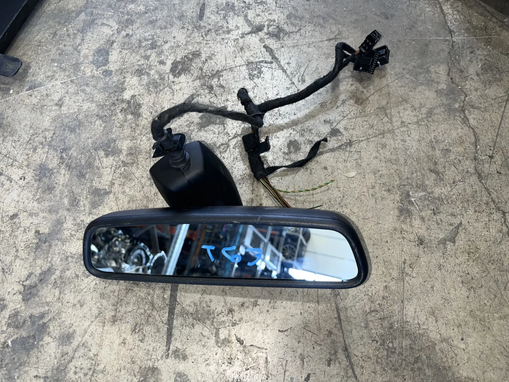 ΚΑΘΡΕΠΤΗΣ ΕΣΩΤΕΡΙΚΟΣ ΑΥΤΟΜΑΤΟΣ EC LED ΣΕΙΡΑ 1, 3, 5, 7 E81 E82 E87 E88 E90 E91 E92 E60 E61 E65 E66 X1 E84 X3 E83 X5 E53 E70 X6 E71 E72 HYBRID LCI