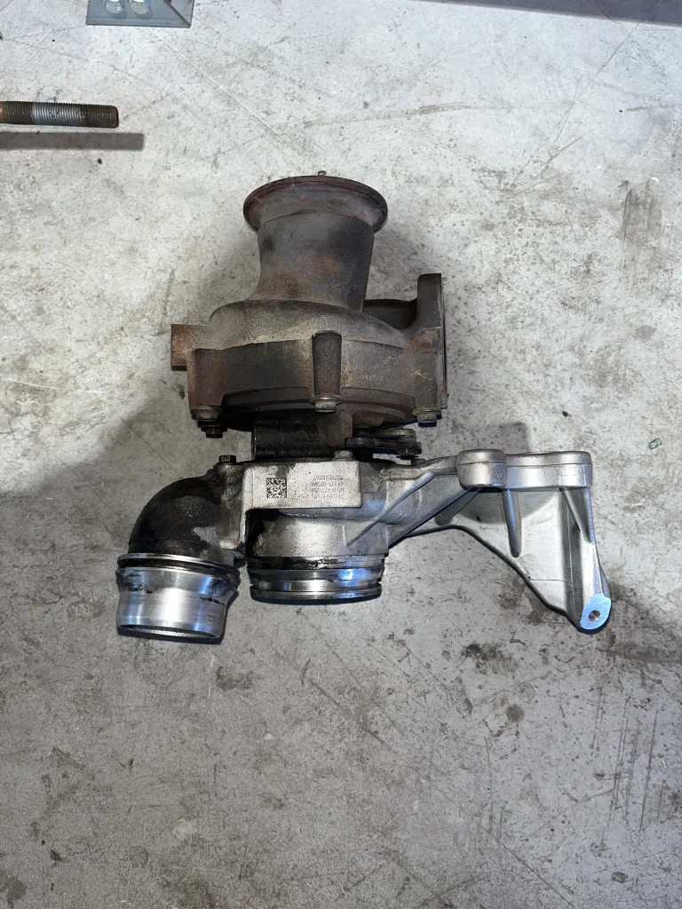 ΤΟΥΡΜΠΙΝΑ TURBO ΣΕΙΡΑ 3, 5 E90 E91 E92 E93 F10 F11 X1 E84 X3 F25 LCI N47 2.0d