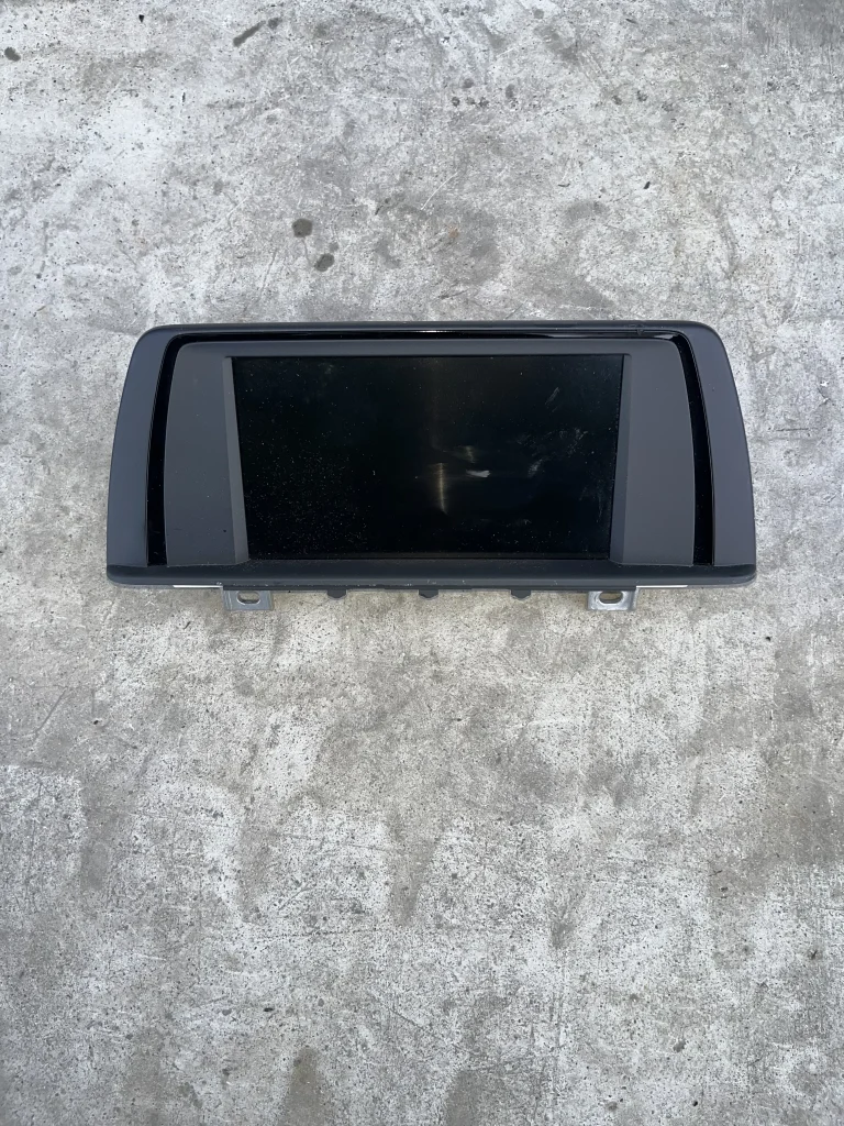 ΟΘΟΝΗ ΚΕΝΤΡΙΚΗ 6.5" ΣΕΙΡΑ 1, 2 F20 F21 F22 F23 M2 F87 LCI