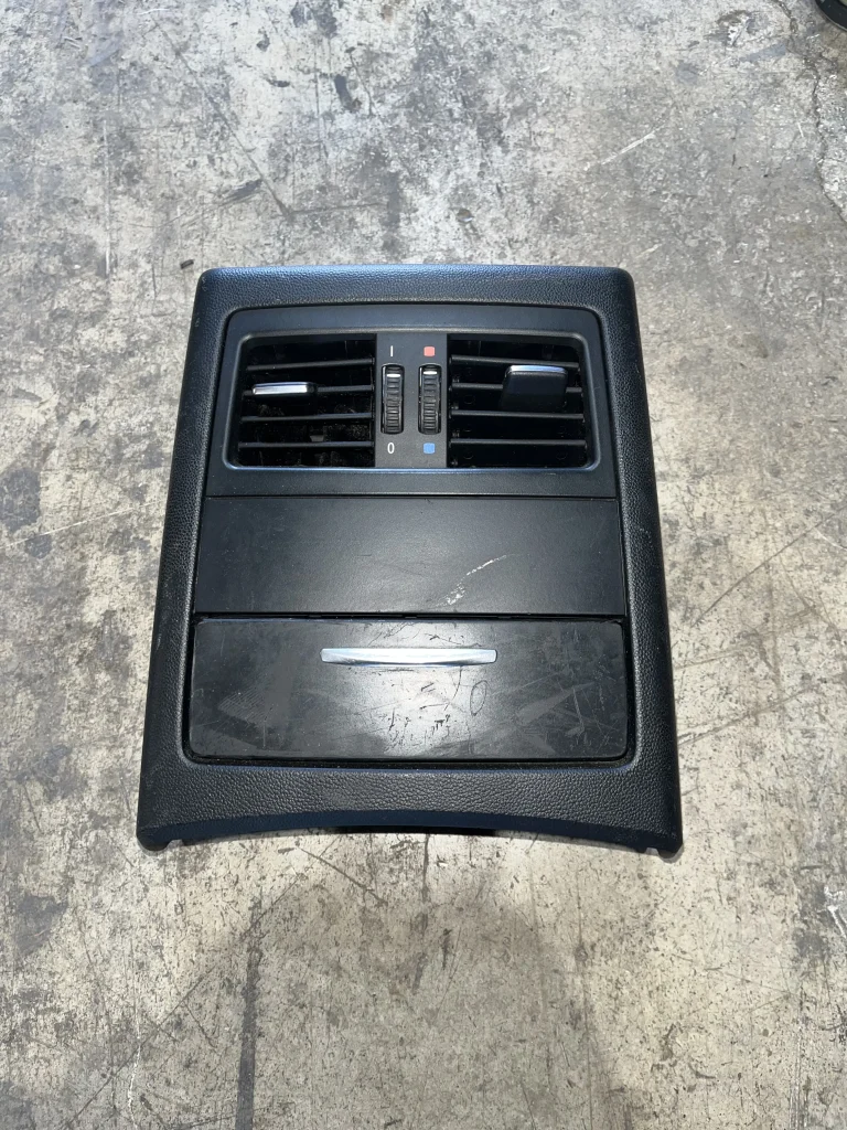 ΠΙΣΩ ΚΑΛΥΜΜΑ ΚΕΝΤΡΙΚΗΣ ΚΟΝΣΟΛΑΣ ΣΕΙΡΑ 3 E90 E91 E92 E93 LCI