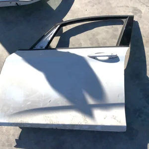 ΠΟΡΤΑ ΕΜΠΡΟΣ ΑΡΙΣΤΕΡΗ (ΟΔΗΓΟΥ) BMW SERIES 2 F46 GRAN TOURER – ΓΝΗΣΙΑ