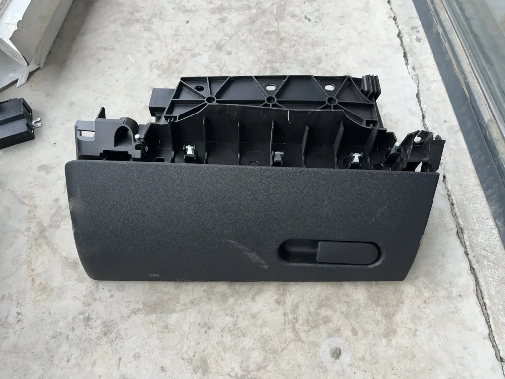 ΝΤΟΥΛΑΠΑΚΙ ΤΑΜΠΛΟΥ MINI COUNTRYMAN F60