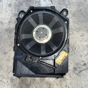SUBWOOFER ΗΧΕΙΟ ΠΑΤΩΜΑΤΟΣ ΔΕΞΙ ΣΕΙΡΑ 1, 3, 5, 6, 7 E81 E82 E87 E88 E90 91 E92 E93 E60 E61 E63 E64 E65 E66 X1 E84 X3 E83 LCI
